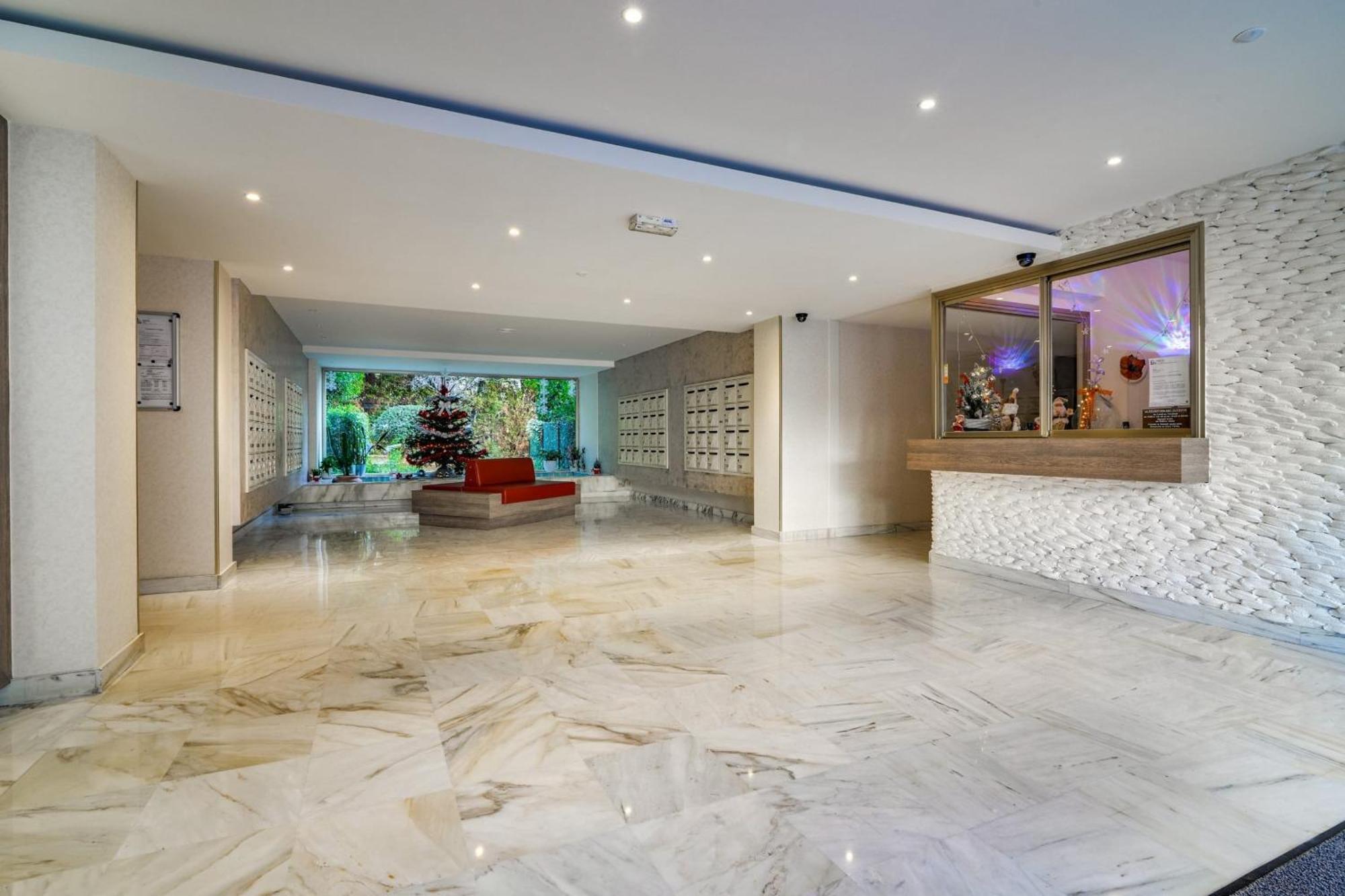 Superb 1 Bedroom Appartement - Close To Croisette カンヌ エクステリア 写真